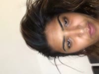 Bonjour je m’appelle alma J’ai 33 ans si tu t’ennuies et que tu as un peu de temps je t’invite à me suivre pour passer un petit moment torride je suis sexy avec beaucoup de savoir-faire