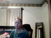 Hi everyone, I’m Kate. I love learning new things, flirting with style, and laughing until I cry I appreciate men with a sharp sense of humor — if you can make me laugh, you’ve already won half the battle.I don’t collect routines; I prefer experiences, spontaneous ideas, and chemistry between the lines.But I also know how to slow down, listen, and be present when it matters.It doesn’t matter if you’re young or old — we’ll definitely find something to do together