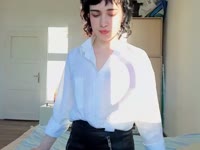 Hi, I’m Eva – a sensual, smart, and very real girl who knows how to build slow, irresistible tension. I