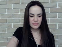 I am a sweet, open and sociable girl who loves to have fun and remember it forever.