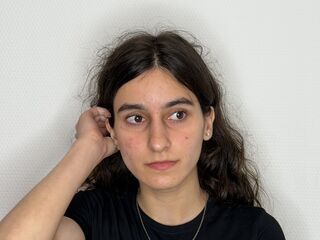Kinky webcam girl FondaYarbro