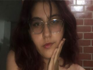 sex webcam chat room SarahCharms