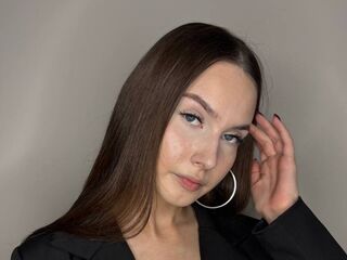 camwhore fingering shaved pussy SiuBirthwright