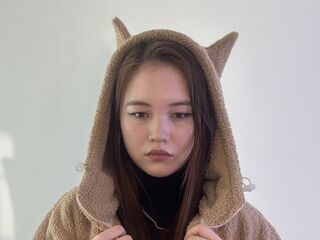 camgirl masturbating with sex toy TydaniStaudt