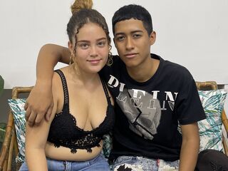 sex show online EmiAndLuis