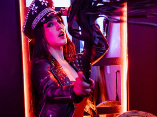 golden shower live webcam CleodoraNoir