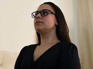 bdsm girl webcam LilyKeir