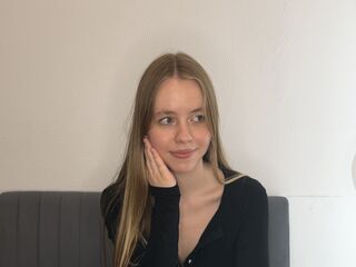 webcam live show AbigailLee