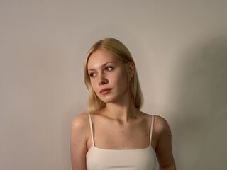free cybersex AishaNaeher