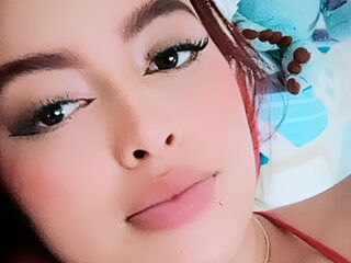 beautiful girl webcam AlaiaAlvarez