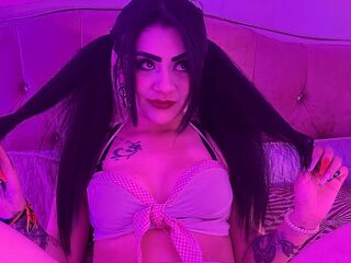 fingering webcamgirl AliciaVelle