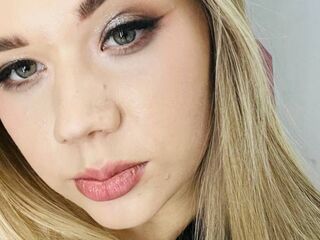 free webcam AminaDigges