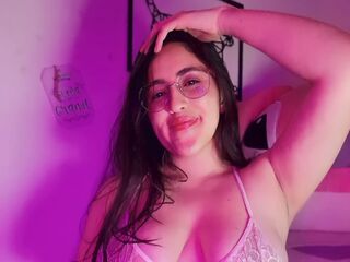 jasmin live show AmyVele