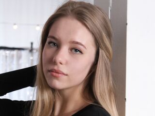 sexy webcamgirl AnnetteMajid