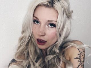 live chatroom AnnieAngel