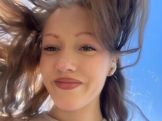 cam girl chat room AnnikaRodrigez