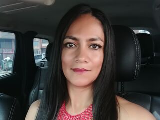 nude webcamgirl AntonellAdiosa