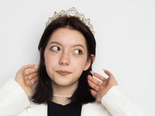 teasercam ArielleTewell