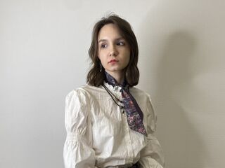 girl ArlineRatkowski