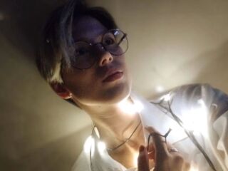 live webcam girl AureliaRavens