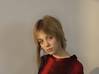 babe web cam BellEltzroth