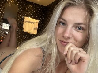 hot webcam slut BlondieBritt