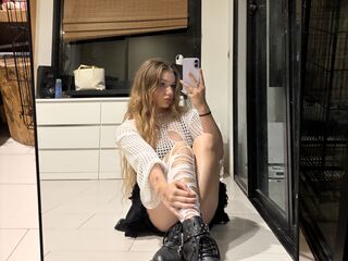 hot cam girl BrandiStover
