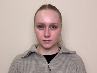 naked webcam girl CarolMelser