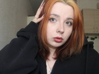 topless webcamgirl CassiStone