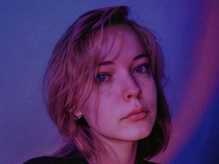 naughty chat room CharlieFenniman