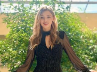 camgirl live porn webcam CharlotteReimer