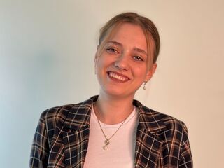 shower sex webcam CherieVanmatre