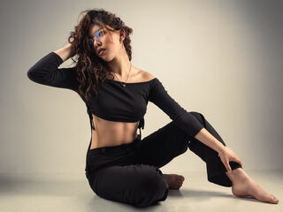 strip tease ChloeSteele