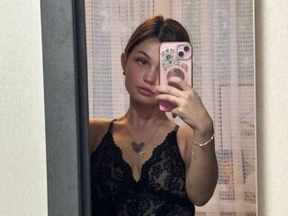 free nude cam ClareHoop