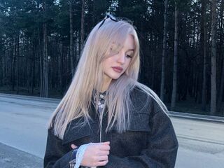 sexy webcamgirl ClarineTimson