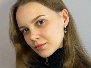 shower live cam DavinaMcglinchey