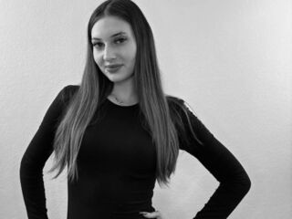 fingering camgirl DaynaNicholls