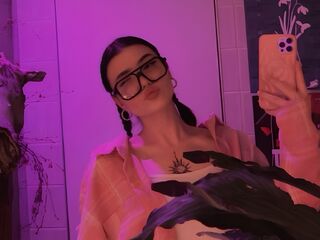 camgirl showing pussy DestinyTrevey