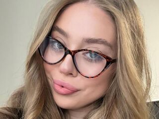 cam girl sex show DianeWhitly