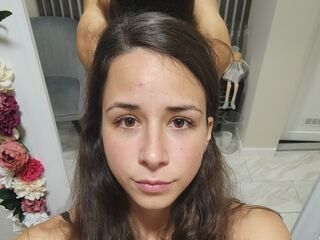 masturbating camgirl DinaCaguimbal