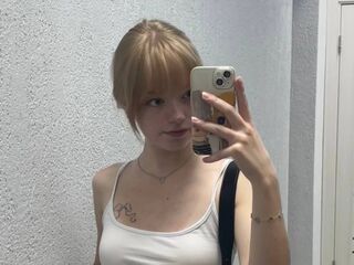 cam girl showing tits DonetteOkada