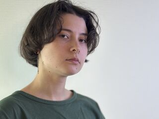 masturbating cam girl DoreenTovrea