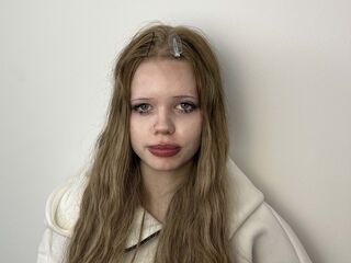 camslut video DorindaHeyden