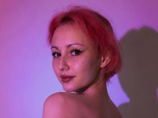 live chat ElanaHelfert