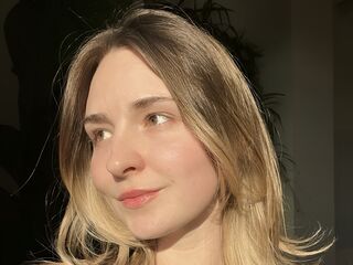 free live webcam EmaSchlotzhauer