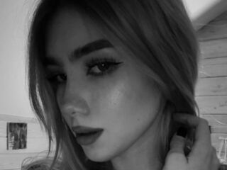 adult web cam EmmaBlond