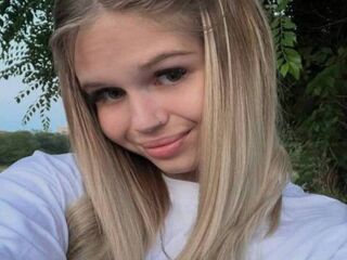 hot camhooker EricaVon