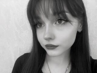 sexchat EvelynnCaillouet