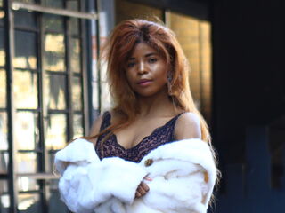 live teaser cam FifiCaramel