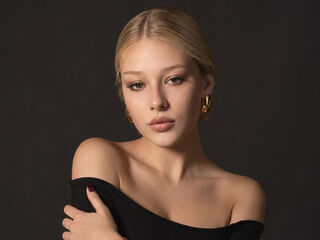 live striptease FreedaRidler